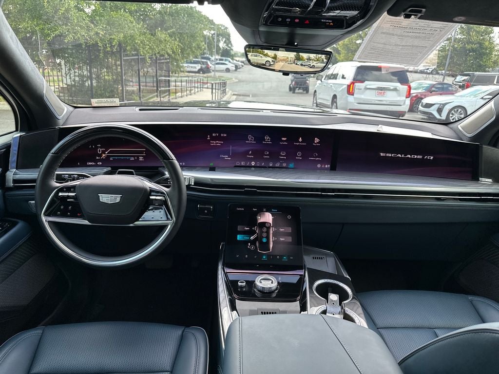 2025 Cadillac ESCALADE IQ Luxury 2