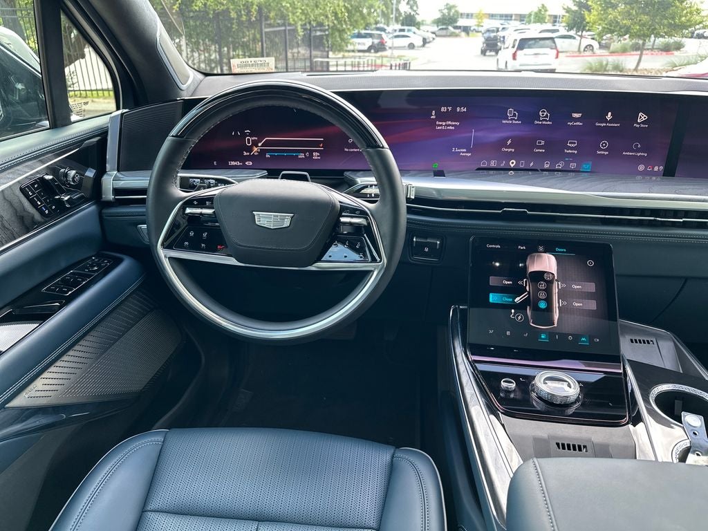 2025 Cadillac ESCALADE IQ Luxury 2