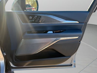 2025 Cadillac ESCALADE IQ Luxury 2