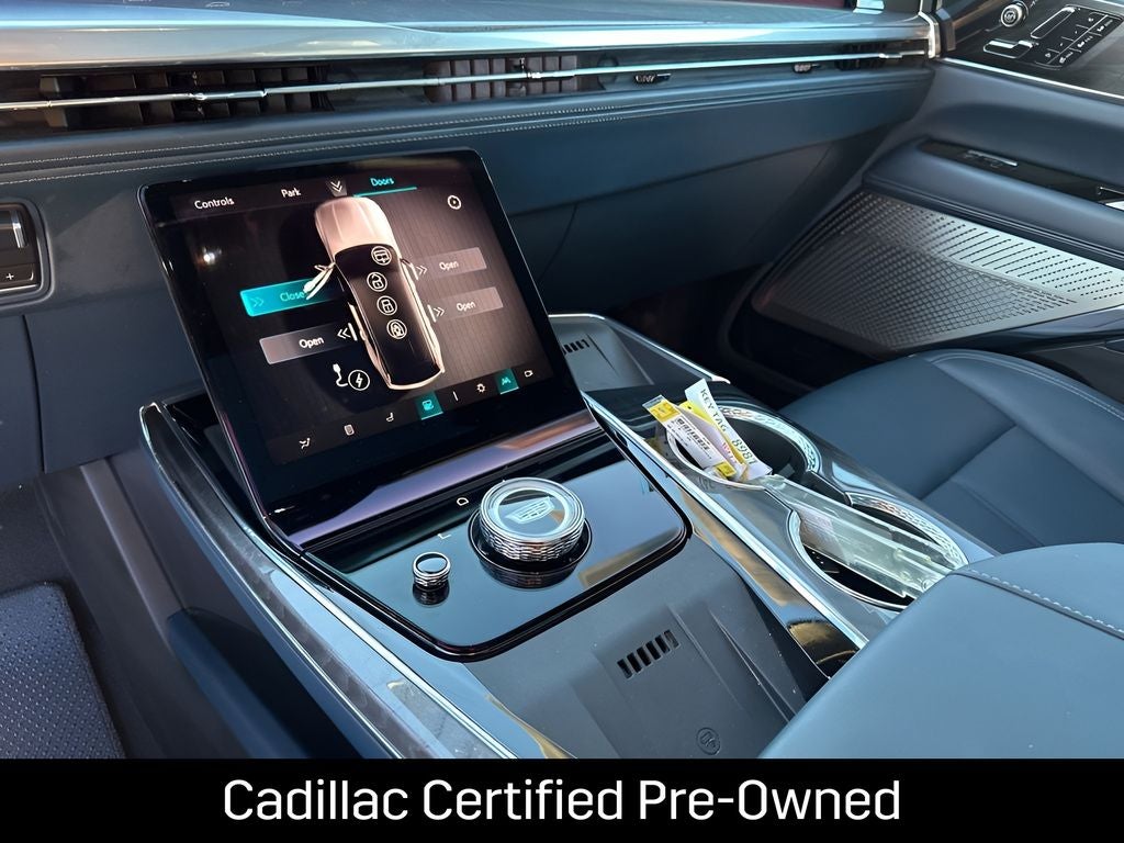 2025 Cadillac ESCALADE IQ Luxury 2