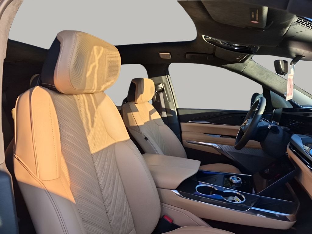 2025 Cadillac ESCALADE IQ Luxury 2