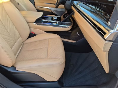 2025 Cadillac ESCALADE IQ Luxury 2