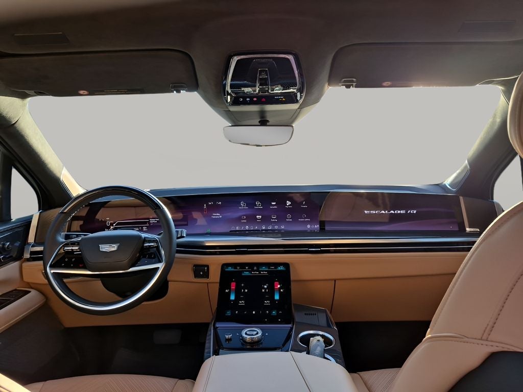 2025 Cadillac ESCALADE IQ Luxury 2