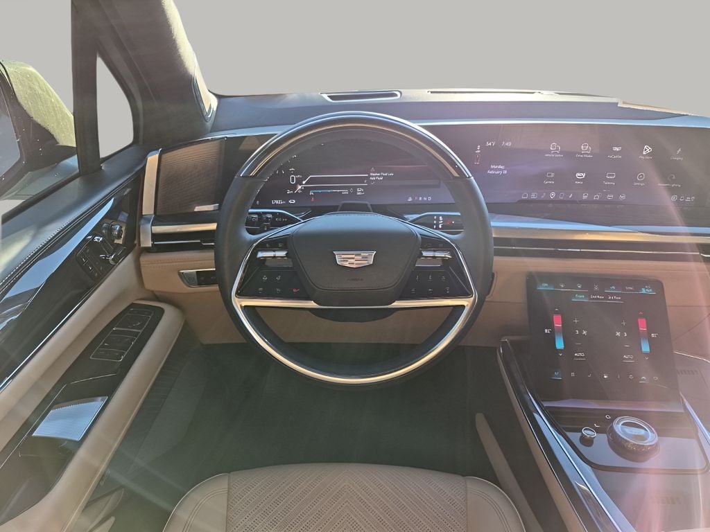 2025 Cadillac ESCALADE IQ Luxury 2