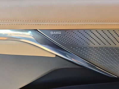 2025 Cadillac ESCALADE IQ Luxury 2