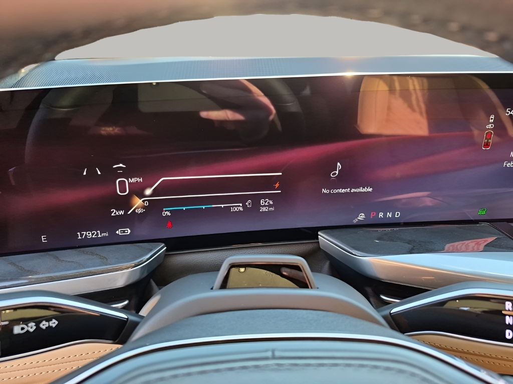 2025 Cadillac ESCALADE IQ Luxury 2