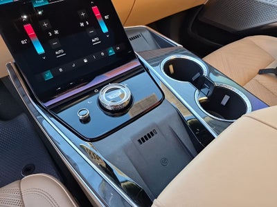 2025 Cadillac ESCALADE IQ Luxury 2