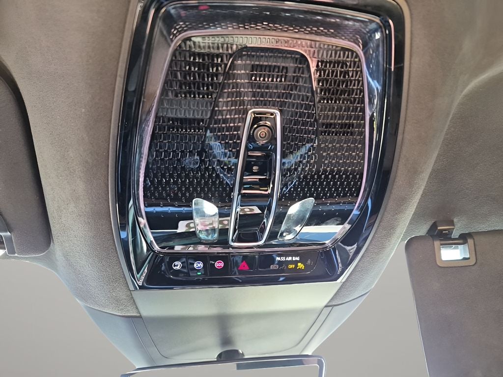 2025 Cadillac ESCALADE IQ Luxury 2