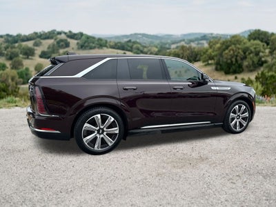 2025 Cadillac ESCALADE IQ Luxury 2