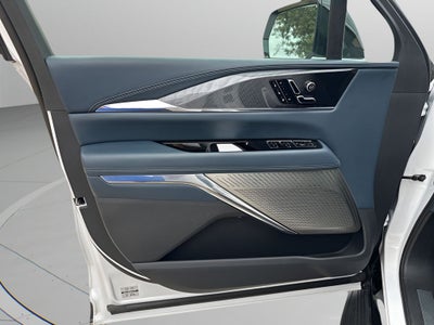 2025 Cadillac ESCALADE IQ Luxury 2