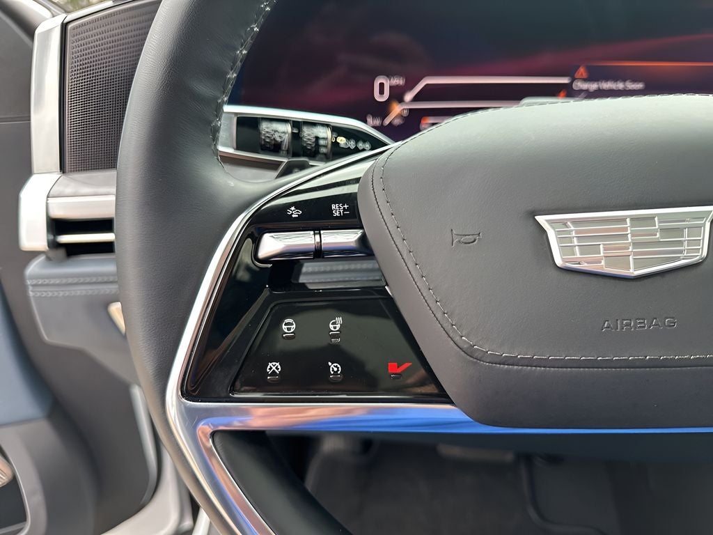 2025 Cadillac ESCALADE IQ Luxury 2