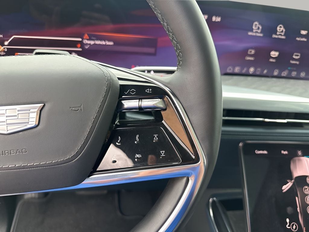 2025 Cadillac ESCALADE IQ Luxury 2