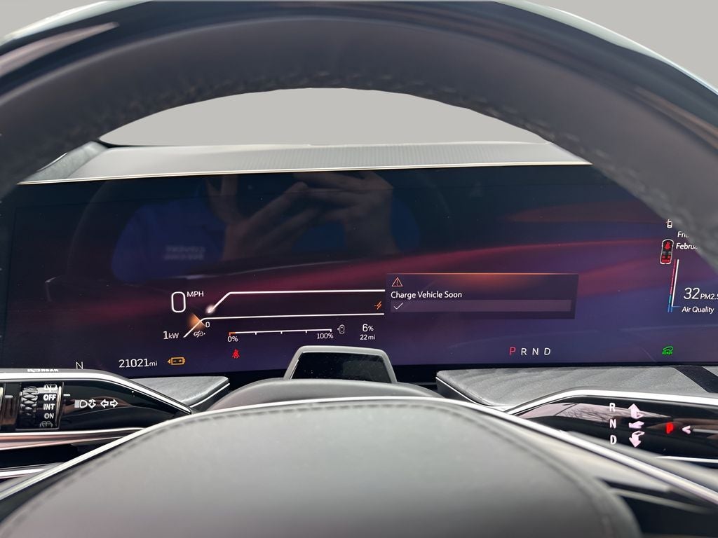 2025 Cadillac ESCALADE IQ Luxury 2