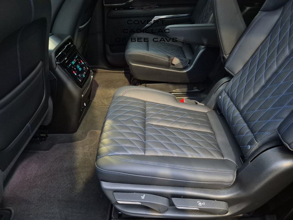 2025 Cadillac ESCALADE IQ Sport 1
