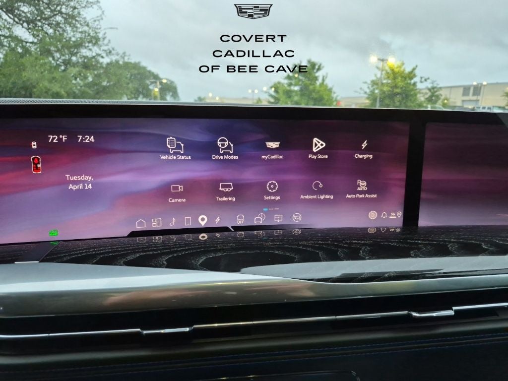 2025 Cadillac ESCALADE IQ Sport 1