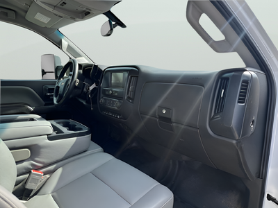 2022 Chevrolet Silverado 6500HD 1WT