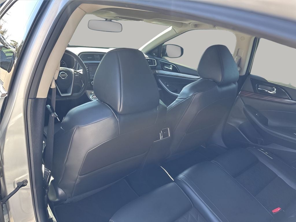 2017 Nissan Maxima Platinum
