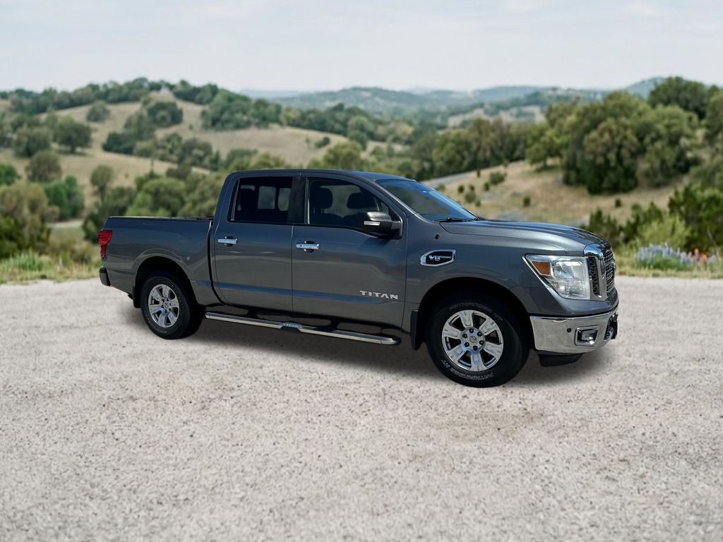 2017 Nissan Titan SV