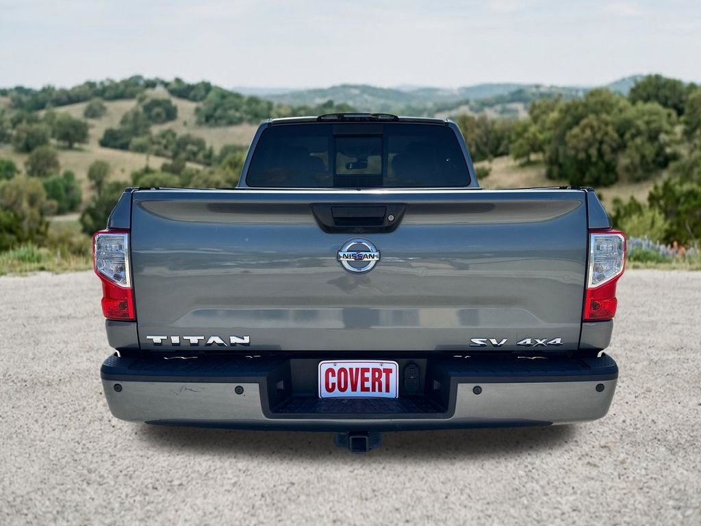 2017 Nissan Titan SV