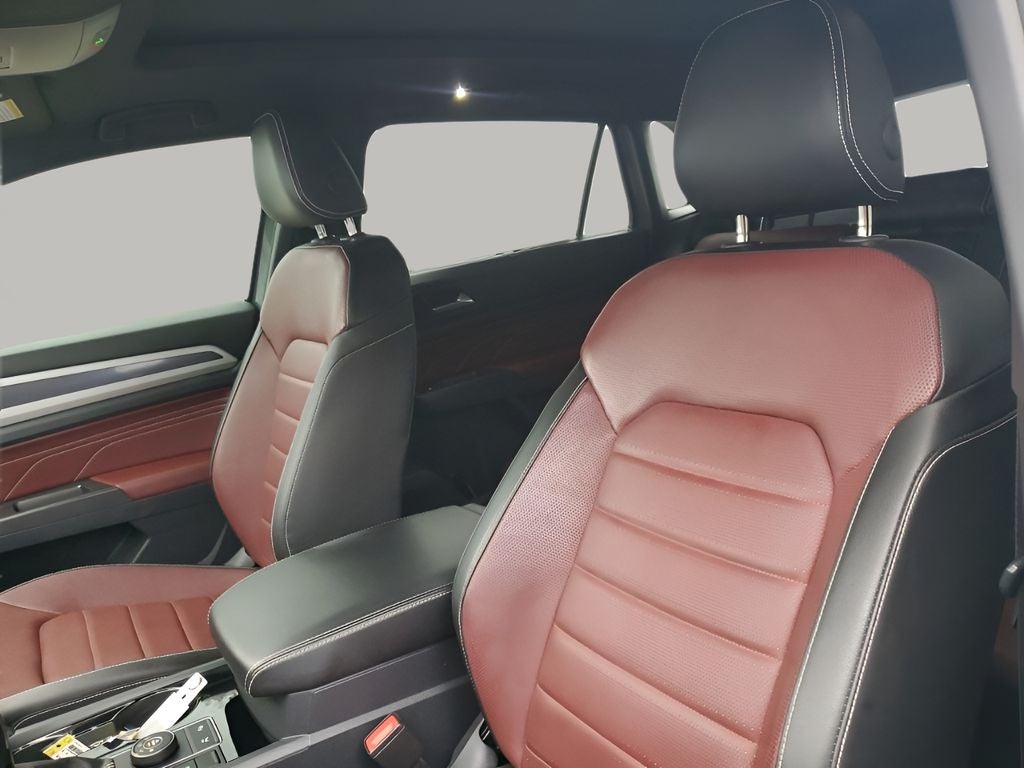 2023 Volkswagen Atlas Cross Sport 3.6L V6 SEL Premium R-Line