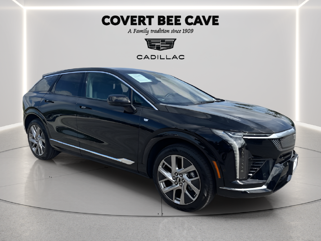 2025 Cadillac OPTIQ Luxury 1
