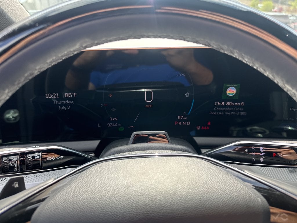 2025 Cadillac OPTIQ Luxury