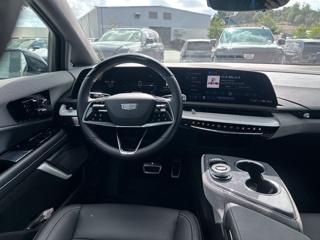 2025 Cadillac OPTIQ Luxury