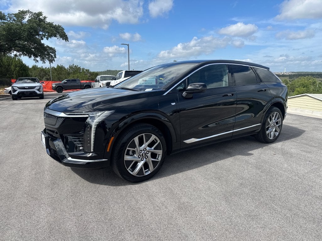 2025 Cadillac OPTIQ Luxury