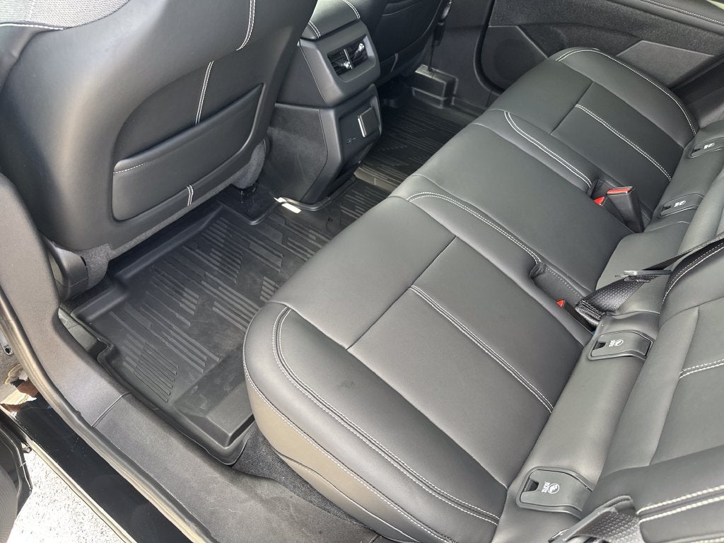 2025 Cadillac OPTIQ Luxury