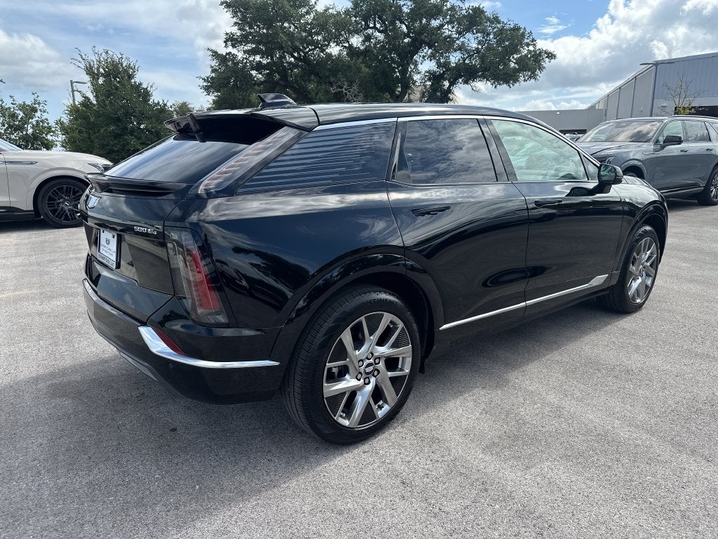 2025 Cadillac OPTIQ Luxury