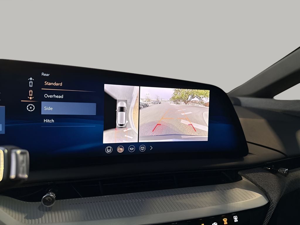 2025 Cadillac OPTIQ Sport