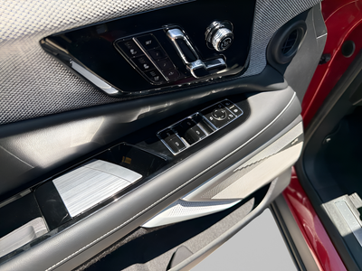 2025 Cadillac OPTIQ Sport 2