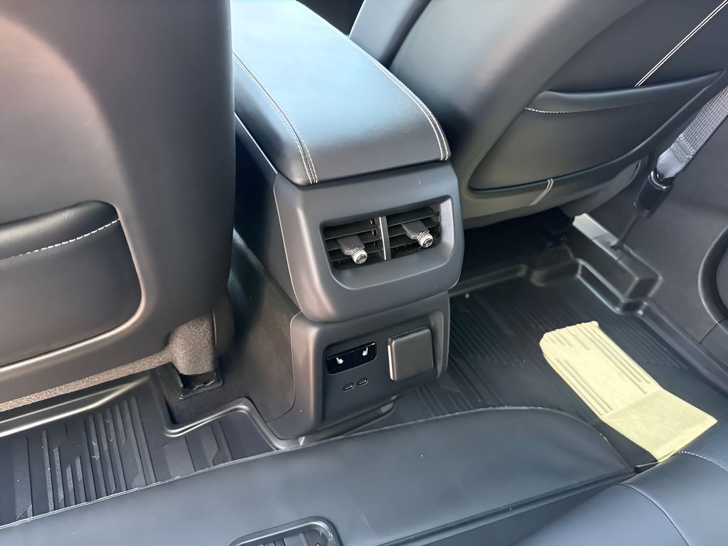 2025 Cadillac OPTIQ Sport 2