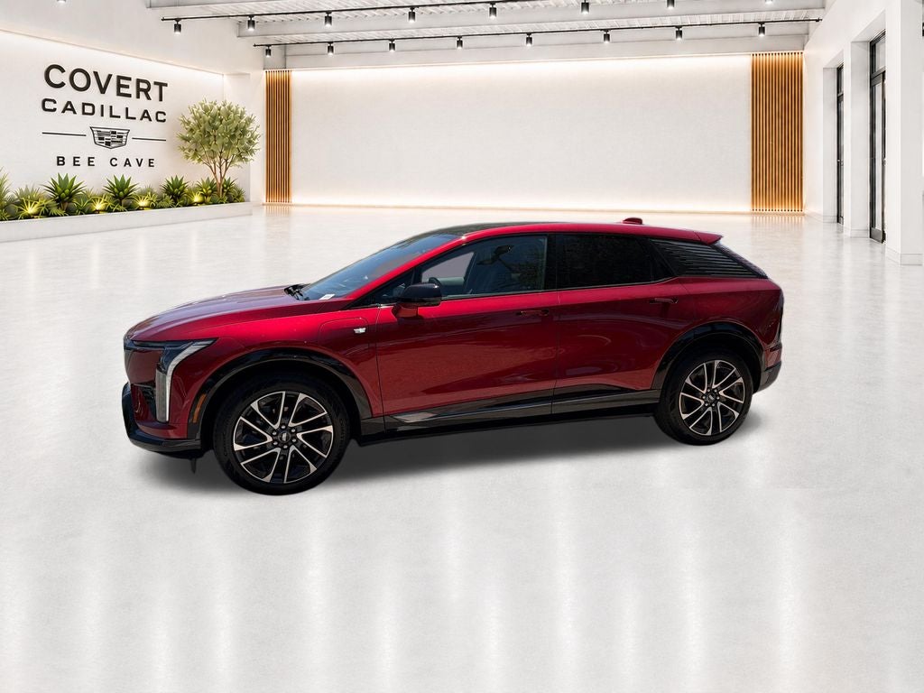 2025 Cadillac OPTIQ Sport 2