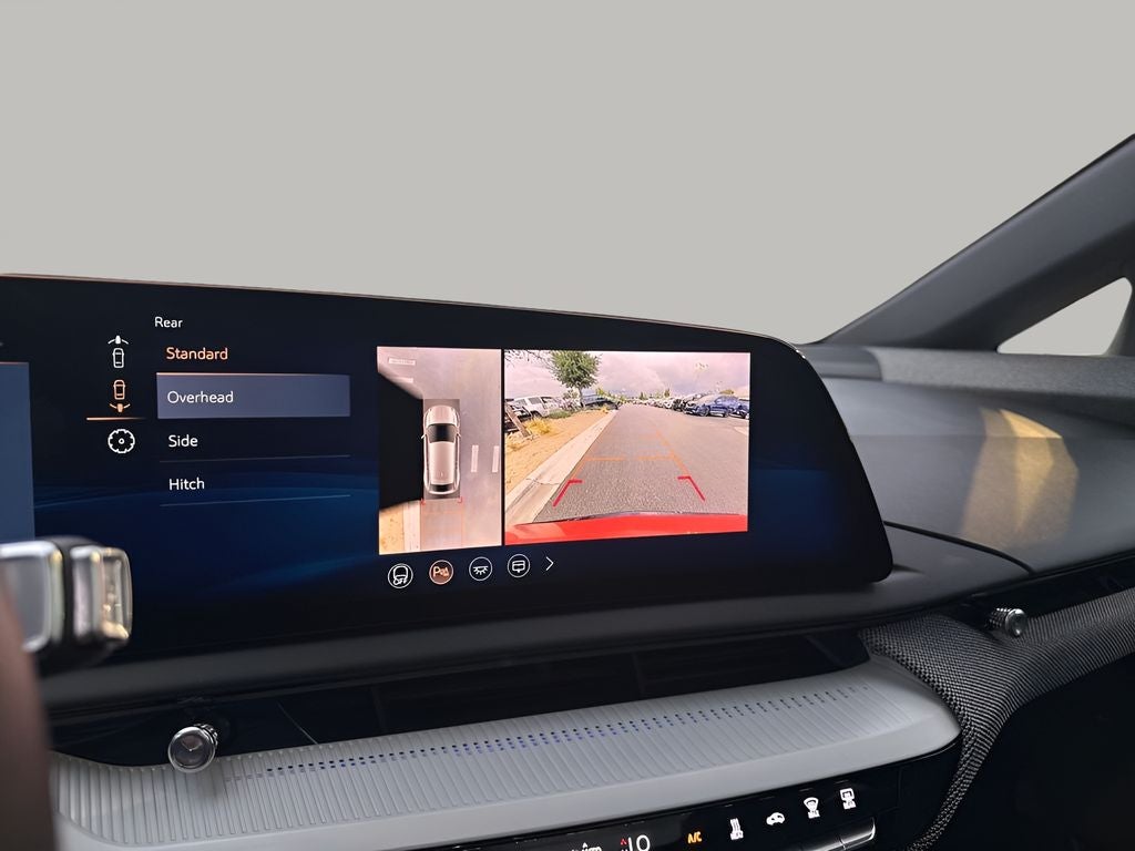 2025 Cadillac OPTIQ Sport