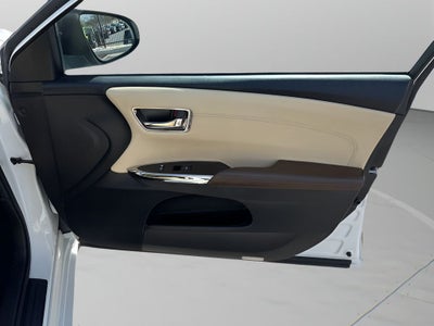 2015 Toyota Avalon Hybrid XLE Touring