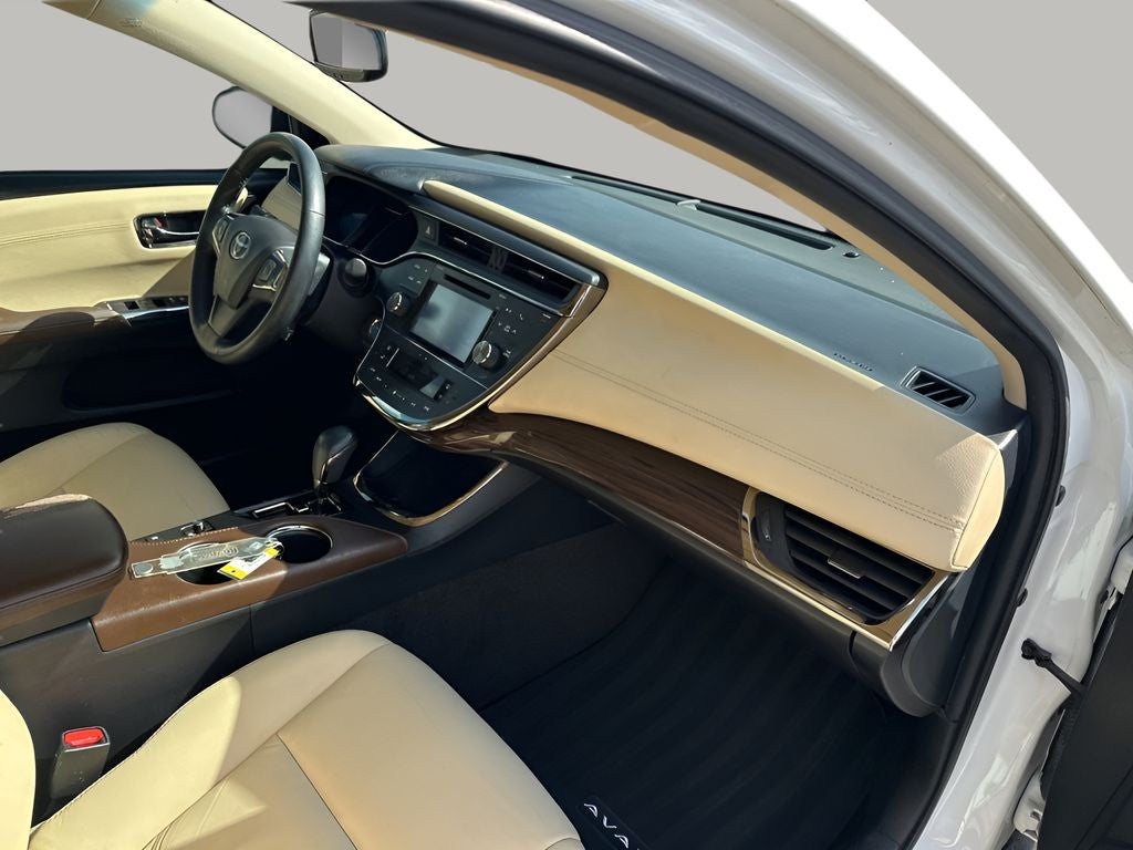 2015 Toyota Avalon Hybrid XLE Touring
