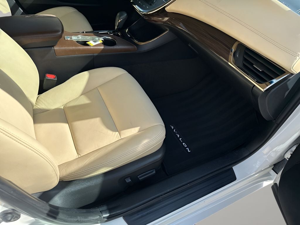 2015 Toyota Avalon Hybrid XLE Touring