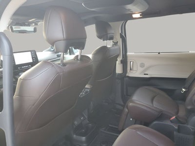 2023 Toyota Sienna Platinum 7 Passenger