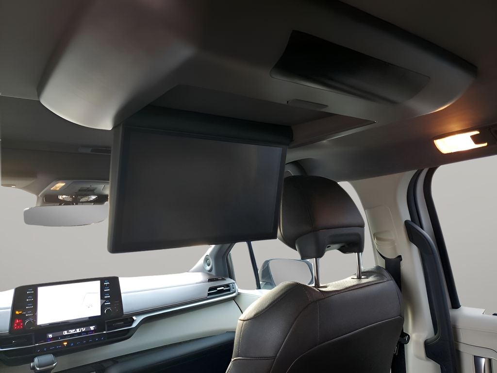 2023 Toyota Sienna Platinum 7 Passenger