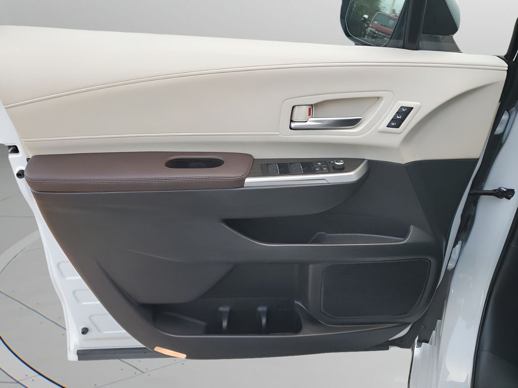 2023 Toyota Sienna Platinum 7 Passenger