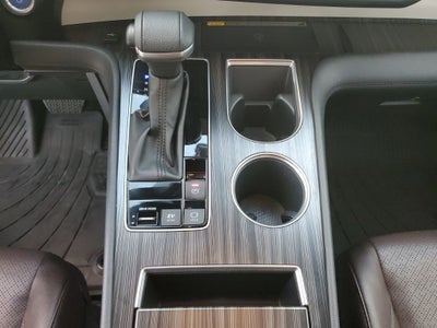 2023 Toyota Sienna Platinum 7 Passenger