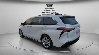 2023 Toyota Sienna Platinum 7 Passenger