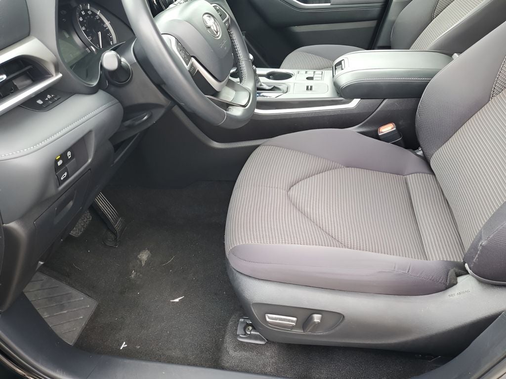 2025 Toyota Highlander Limited