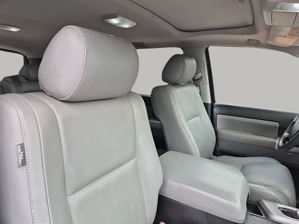 2008 Toyota Sequoia SR5 5.7L