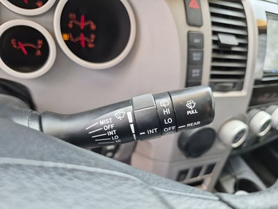 2008 Toyota Sequoia SR5 5.7L