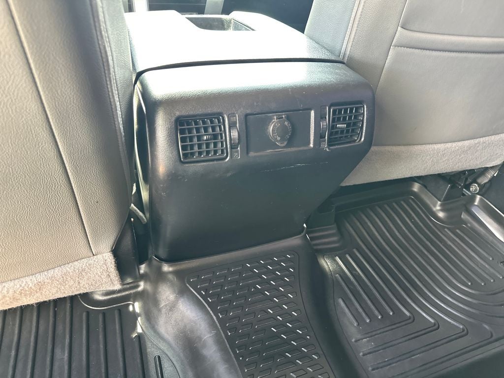 2015 Toyota Tundra SR5