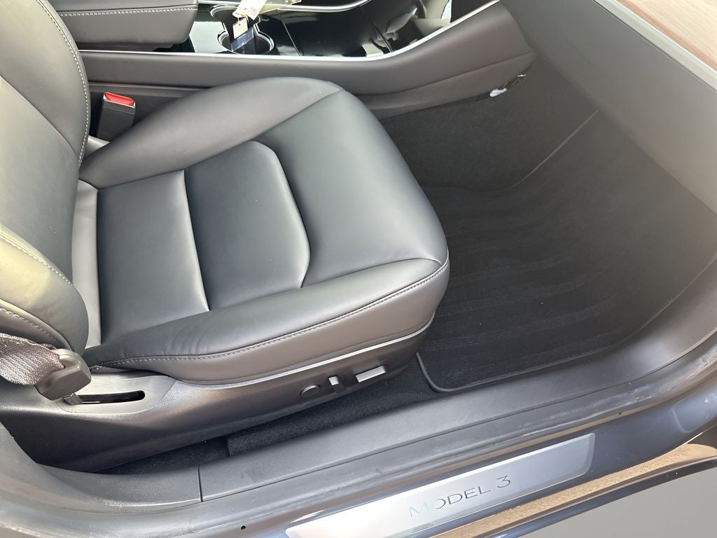 2020 Tesla Model 3 Performance