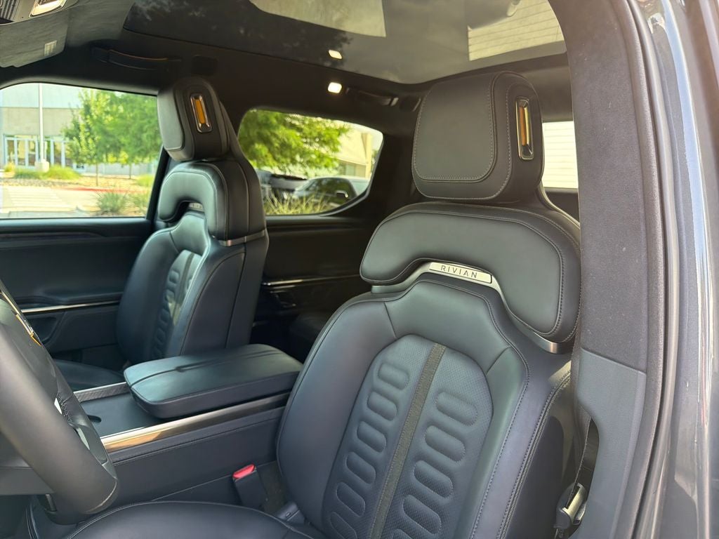 2022 Rivian R1T Adventure