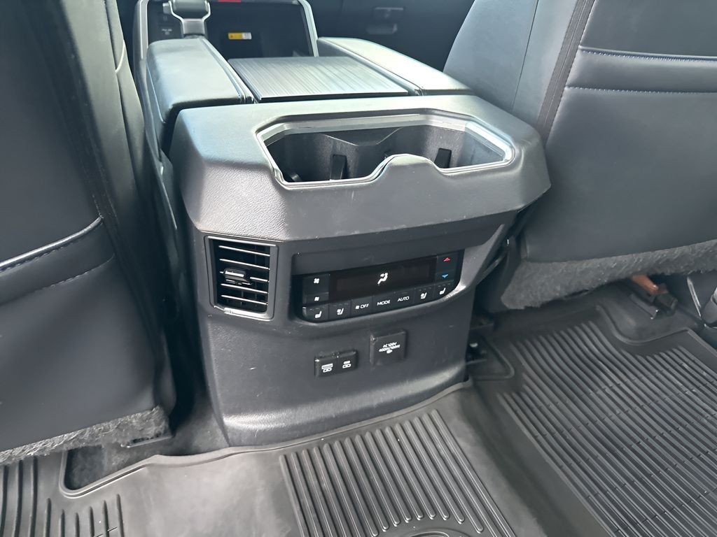 2024 Toyota Sequoia Platinum